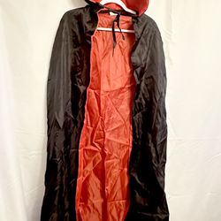 ~HALLOWEEN NEW Costume Reversible Cape Black Red OSFA~