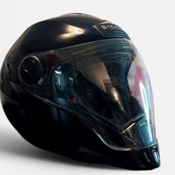 STEALTH Phantom Black Full Face Helmet – Like New