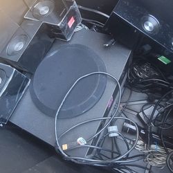 Samsung 5.1 Channel Surround Sound Blu-ray 