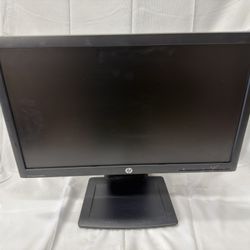 Used 21.5” HP LA2206x Monitor