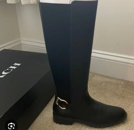 leather boots -  Coach