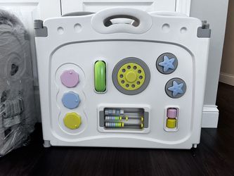 14-Panel Playpen - Gray/Cream