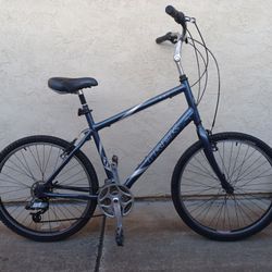 Trek Navigator 21 speed, Hybrid, Comfort, City Bike. Ready to Ride!!!