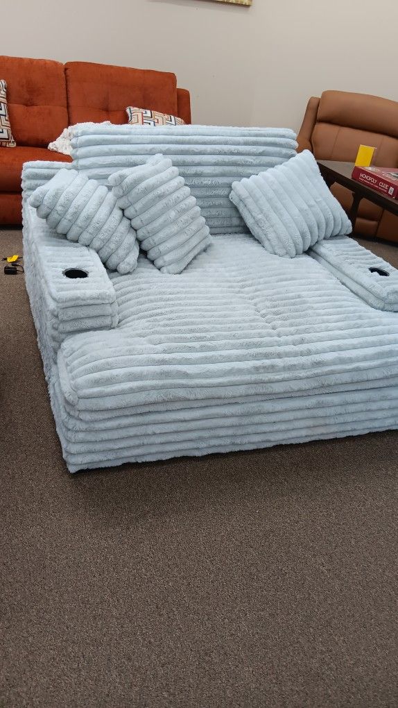 Lounge Chair