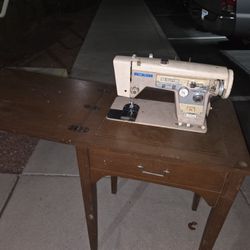 Sewing Machine 