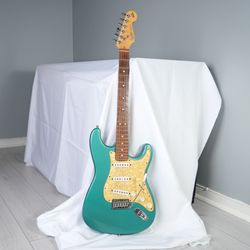 Fender Stratocaster 40th Anniversary Electric Guitar