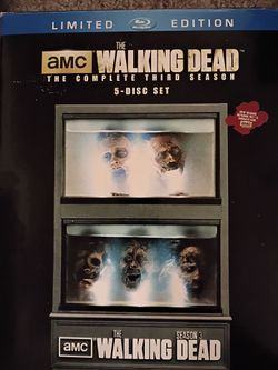 Walking Dead Complete 3rd Season, Collector's Edition Blu-ray Display