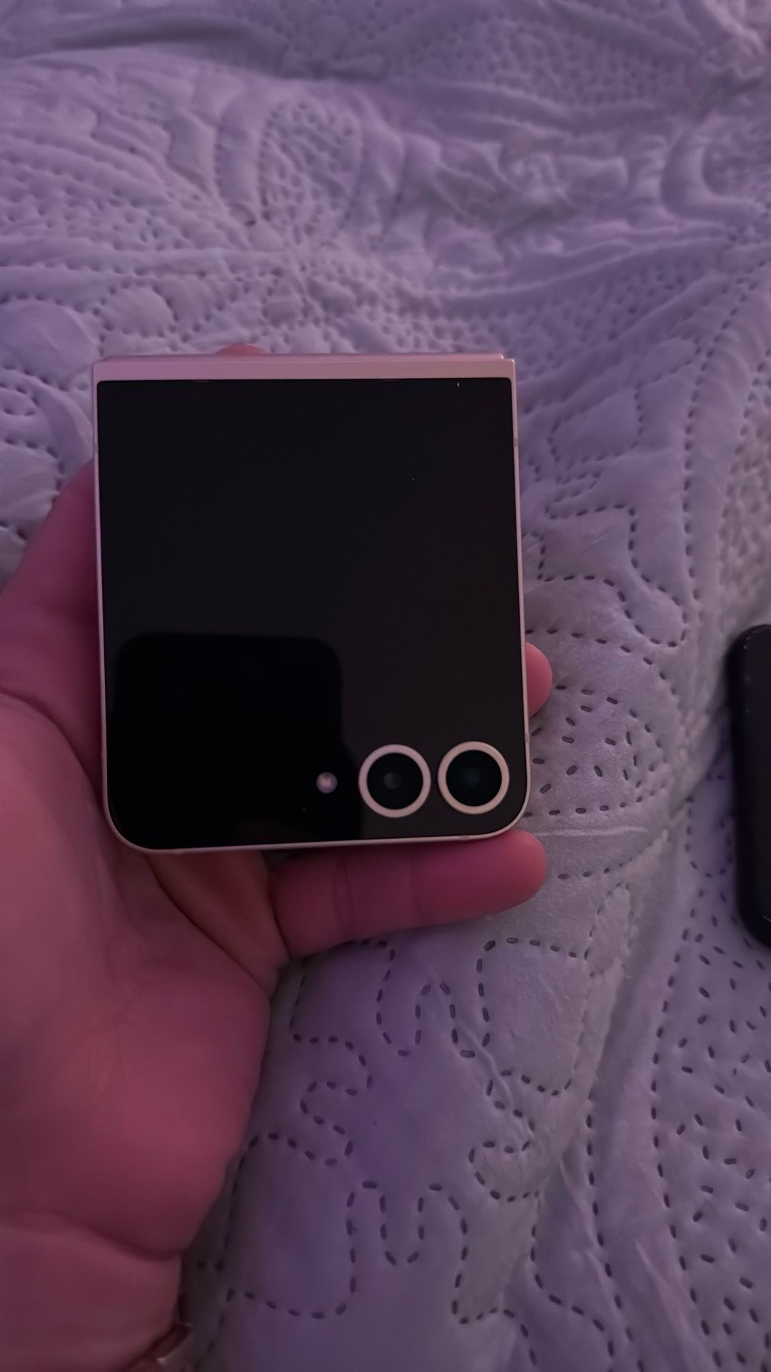 Galaxy Flip Z6