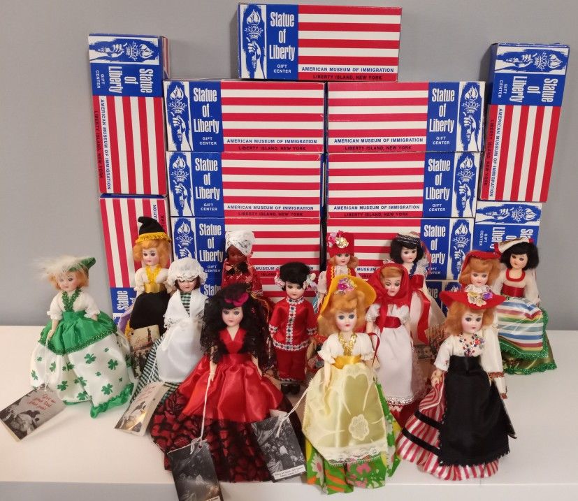 Statue Of Liberty American Museum Of Immigration Vintage DOLLS From The Statue Of Liberty Gift Shop