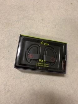 Waterproof wireless headphone