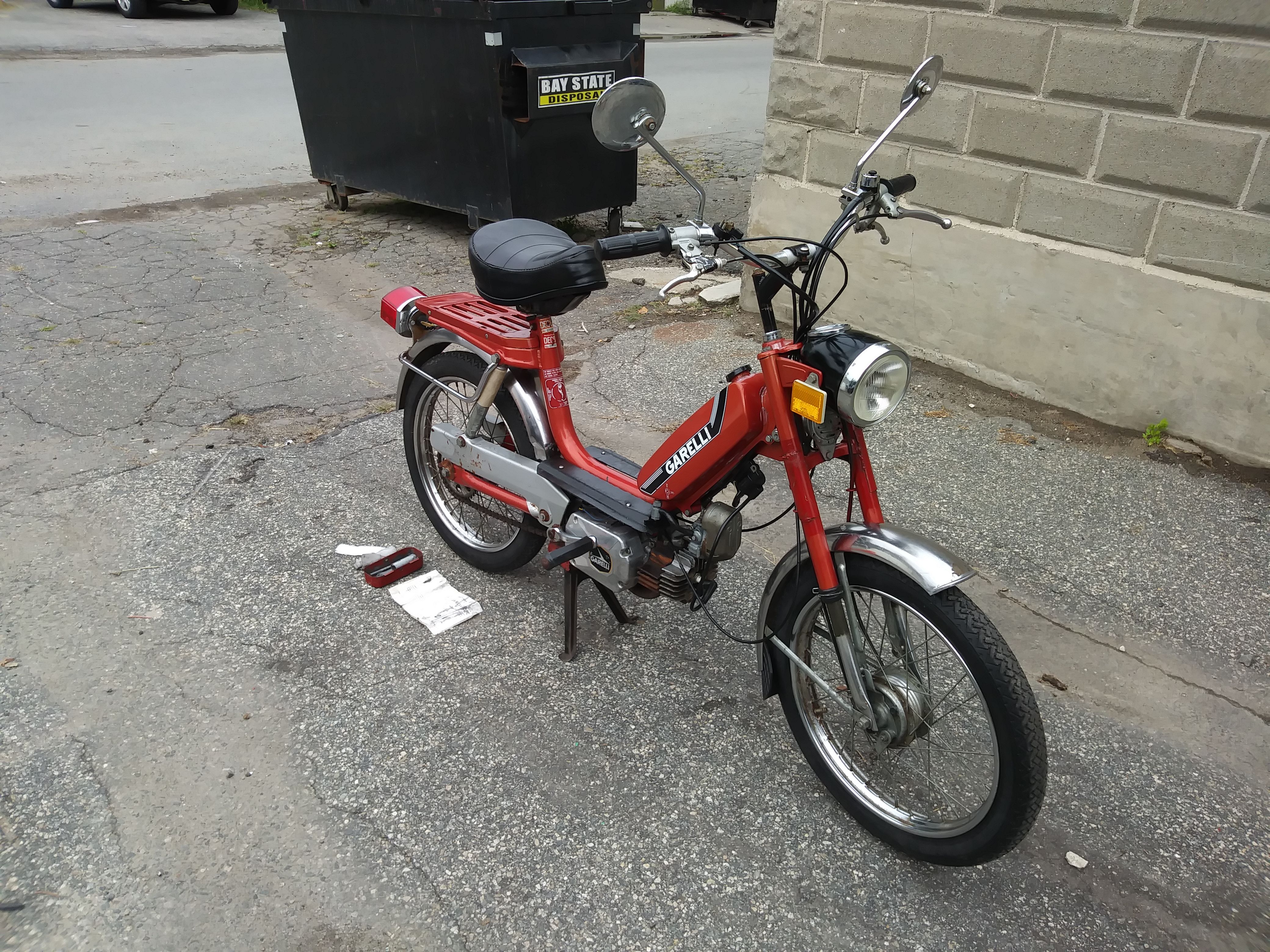 1972 GARELLI MOPED