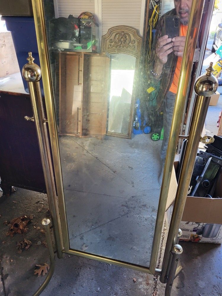 Fancy Self Standing Bedroom Mirror
