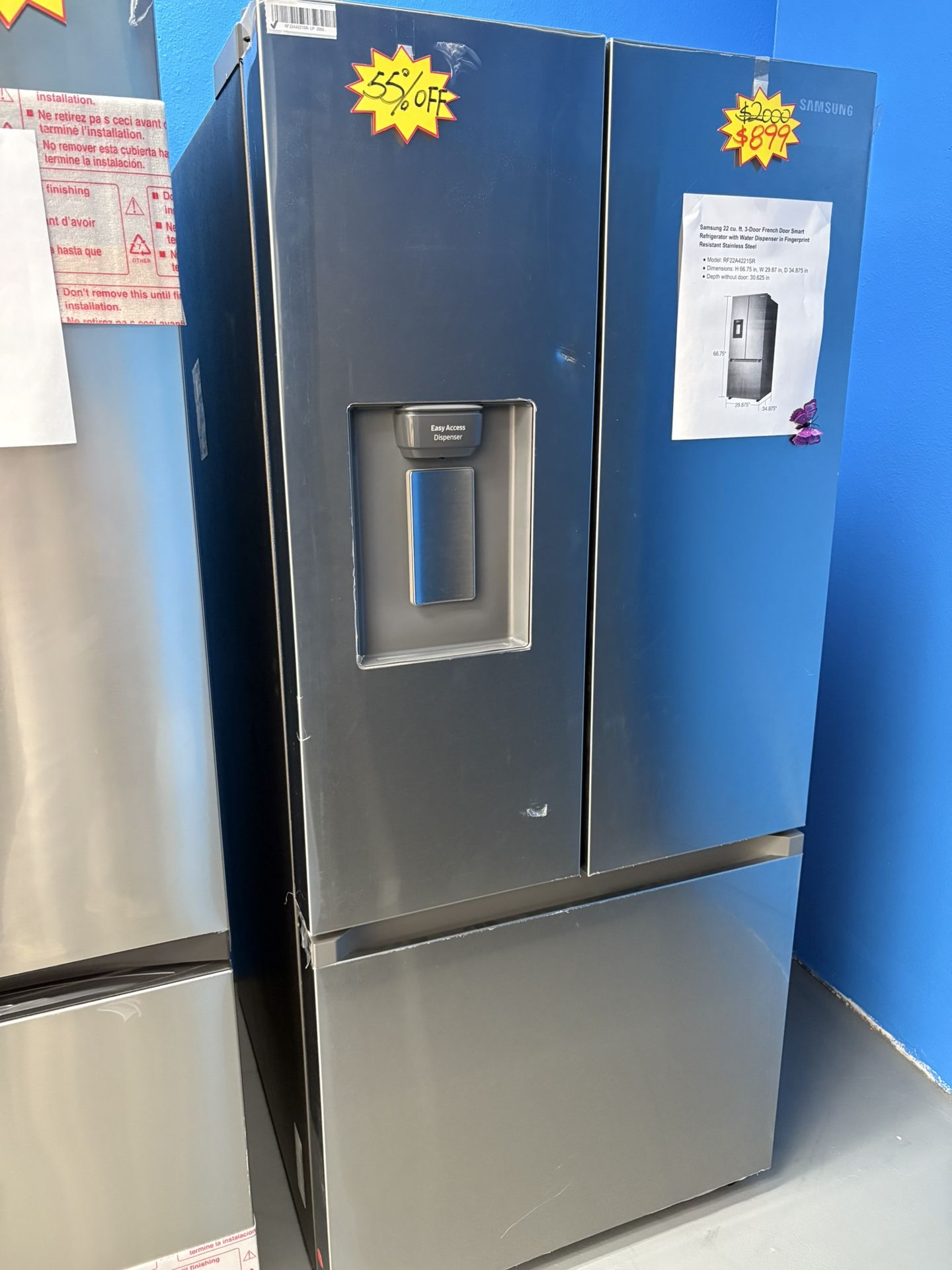 🔥Apartment Size Refrigerator with Water and Ice Maker🧊