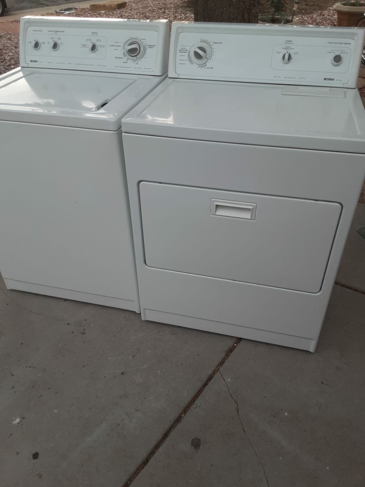 Kenmore Washer and Dryer ( delivery available)