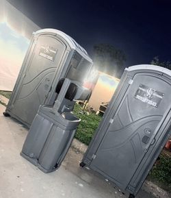 Portable Restrooms 
