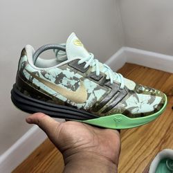 Nike Kobe “Mentality Camouflage Fiberglass” 704942 301 size 9M NO BOX
