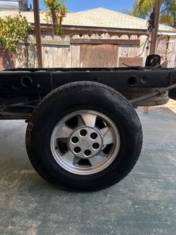 chevy silverado stock wheels
