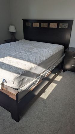 Queen bed and night stand