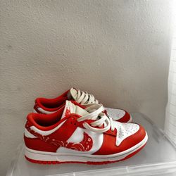 Nike Dunks