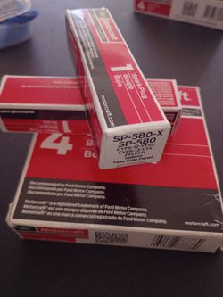 Motorcraft sp580 sparkplugs.  6 pc.