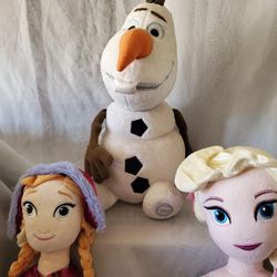 Ana Elsa and Olaf Plushies In Good Conditions 