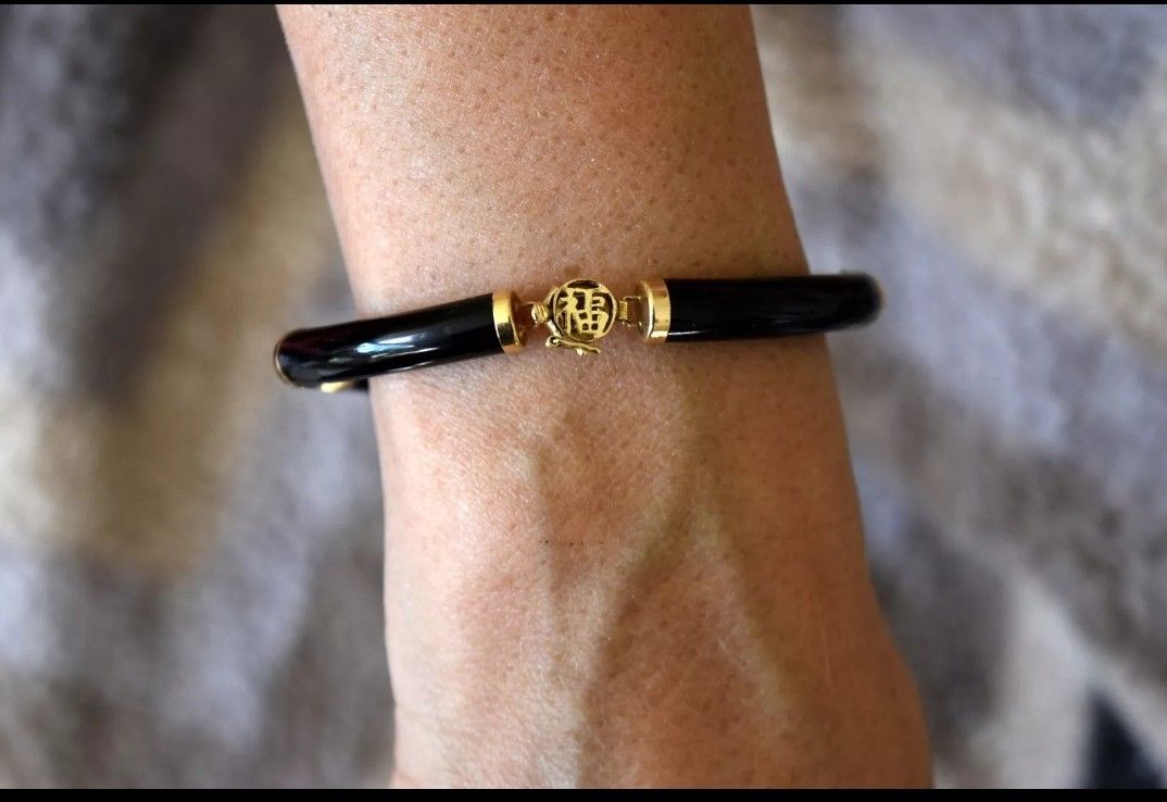 Black Nephrite Jade 14k Yellow Gold Chinese Motif Bracelet