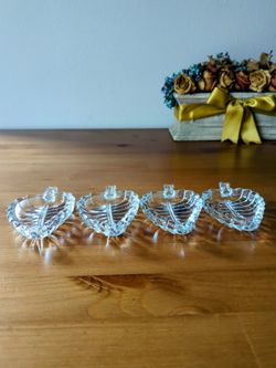 4 Clear Glass Crystal Leaf Trinkets Dish