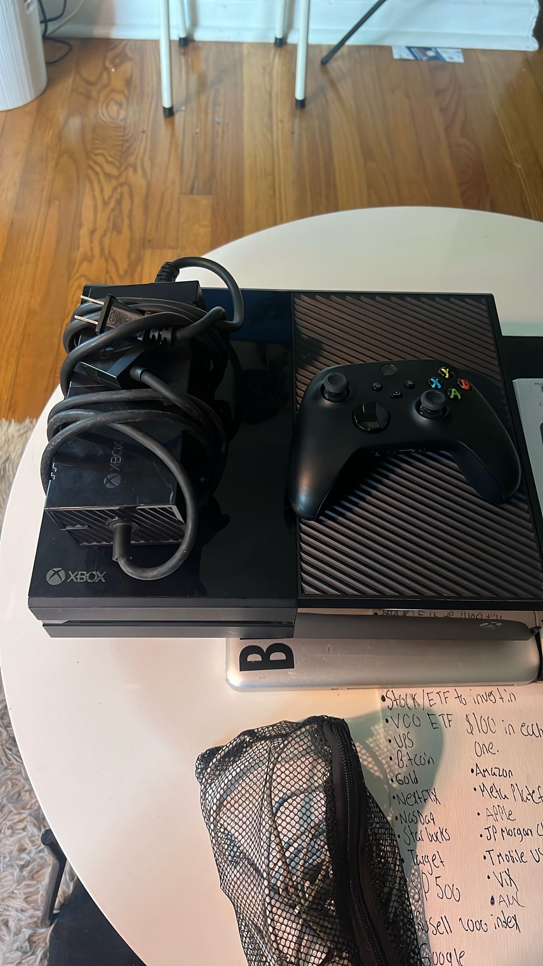Black Xbox One S