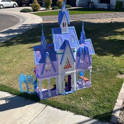 Play Castle (Frozen)