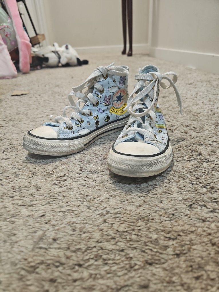 US Size 12 Little Kid Butterflies, Birds, Bees Converse