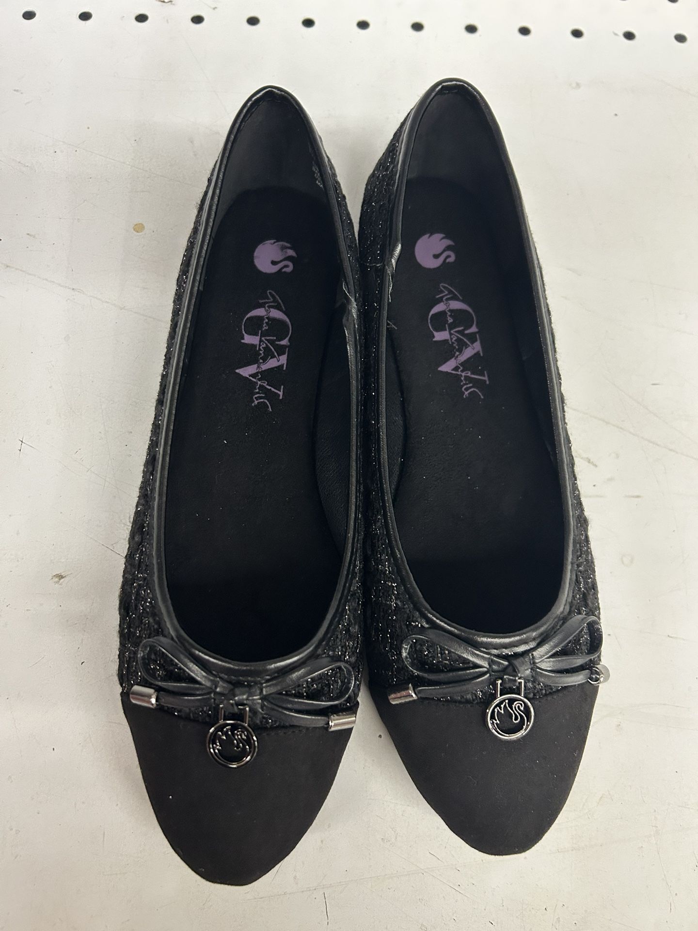 NWT Gloria Vanderbilt women flats shoes