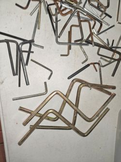 107 pieces assorted used Allen keys
