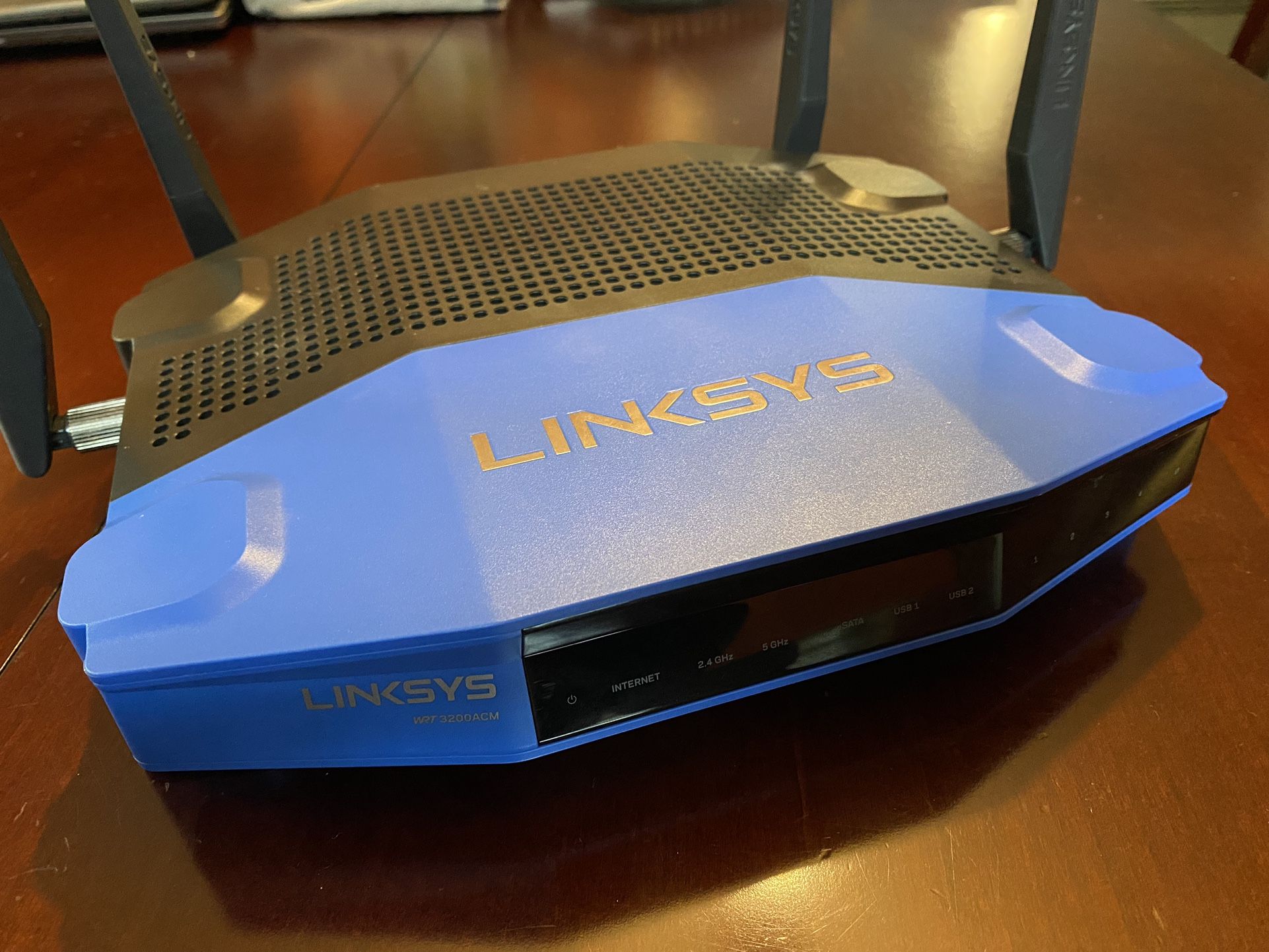 Linksys WRT3200ACM: AC3200 Dual-Band Gigabit Wi-Fi Router MU-MIMO