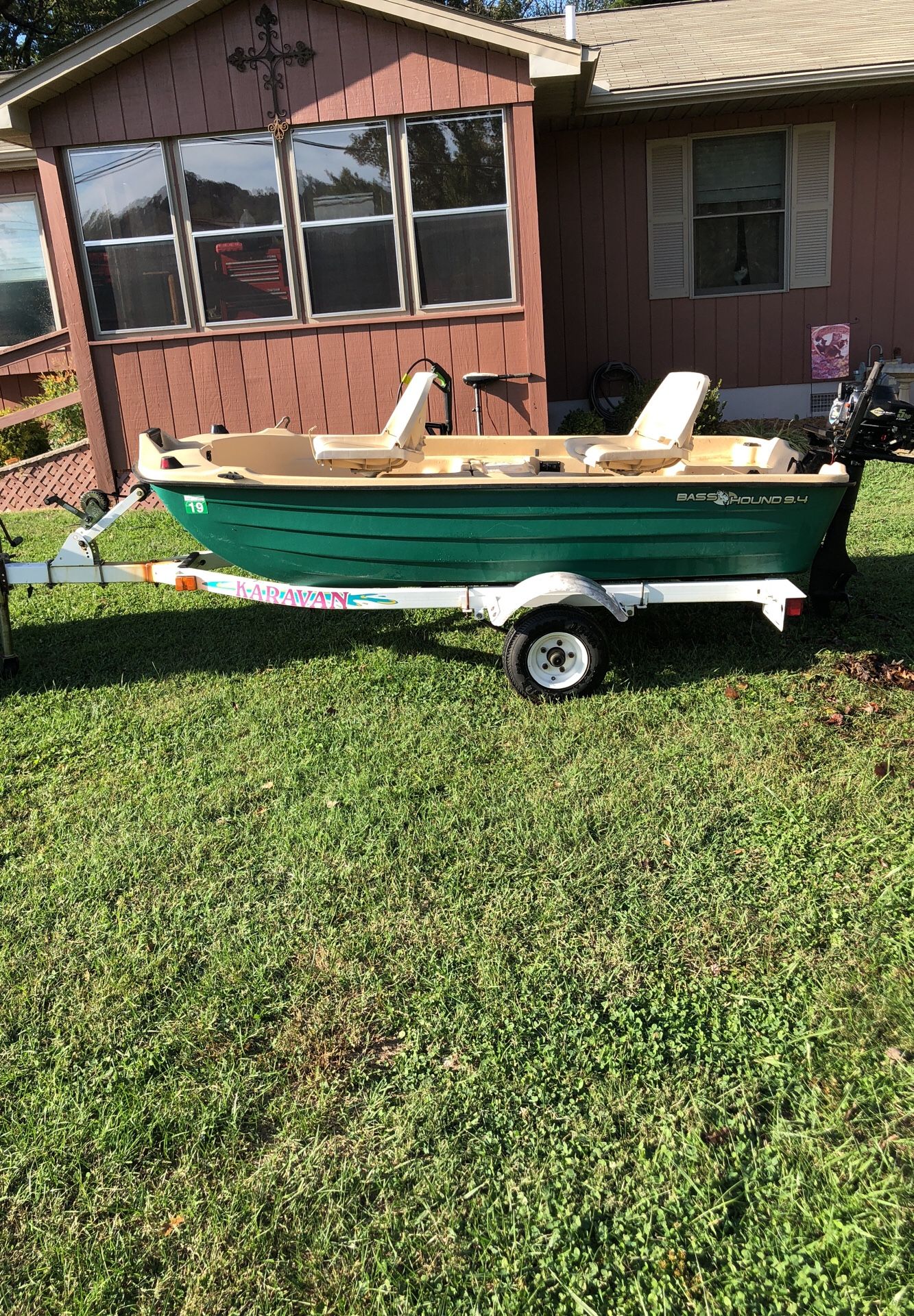 Bass hound 9.4 boat for Sale in Knoxville, TN OfferUp