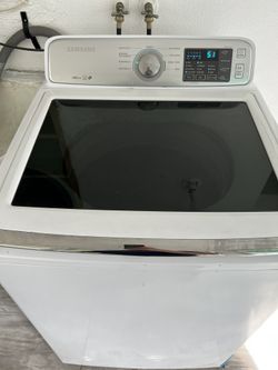 Samsung Smart Care Washer and Dryer Set