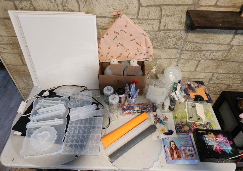 Art Supplies