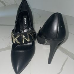 DKNY Heels (women Size 6)