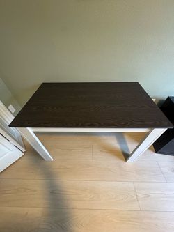 Modern Desk