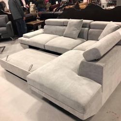 Sectional In Stock For Immediate Delivery 