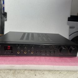 Magtone KA-1500 Karaoke Key & Digital Echo Mixer/ Preamplifier