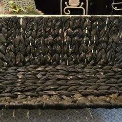 Lightweight Large Distressed Basket 22x12