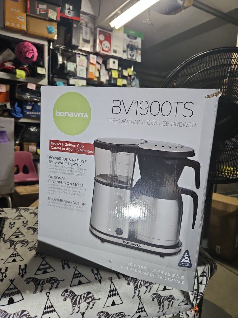 bonavita 5-cup one-touch coffee maker featuring thermal carafe Bonavita 8-Cup Carafe Coffee Brewer (Stainless Steel) main image 1