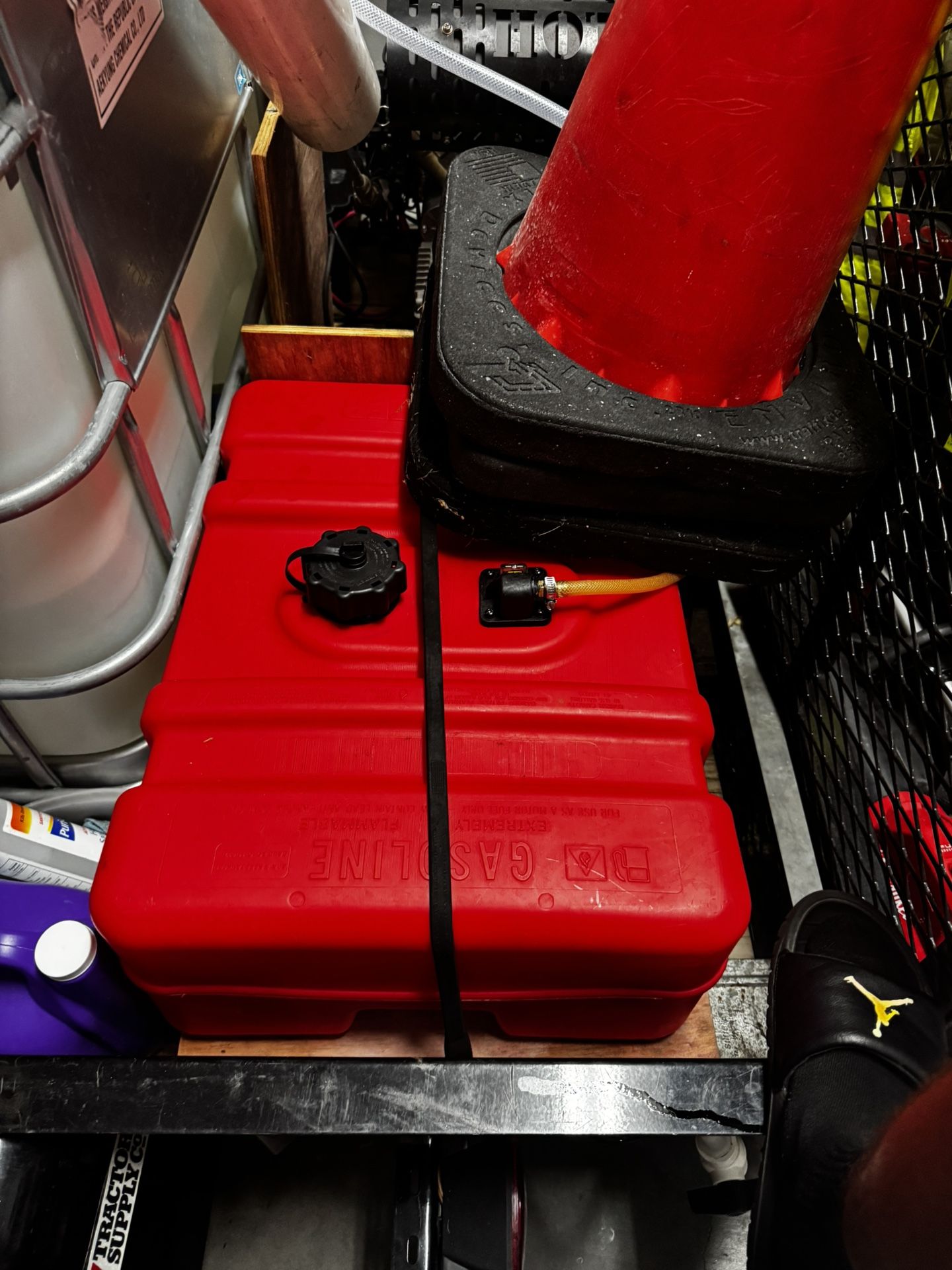 Soft Wash Pressure Wash