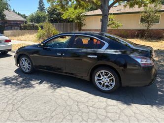 2012 Nissan Maxima