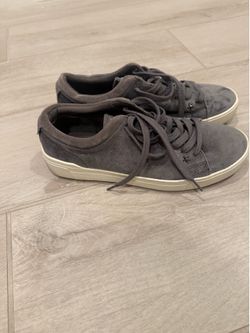 Excellent condition Aldo shoes size 8
