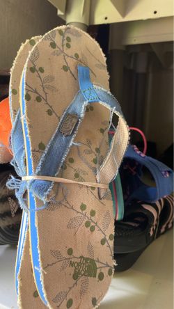 North face size 9