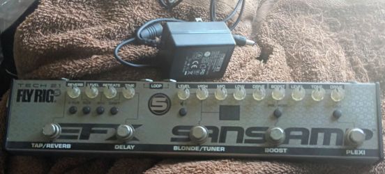 Tech 21 Fly Rig 5 v2 Multi-effects Pedal