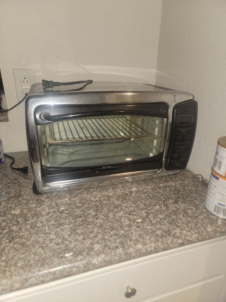 Black toaster oven