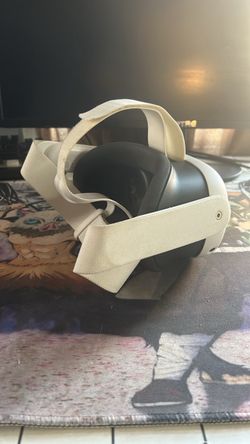 Meta quest 3s USED(DOES NOT COME WITH CONTROLLERS)