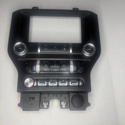 2020 FORD MUSTANG GT RADIO AUDIO TEMPERATURE CONTROL PANEL LR3T18E245FA
